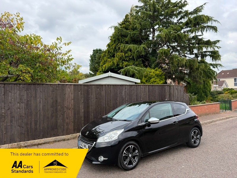 Used Peugeot 208 2013 for sale - 76088891: Photo 1