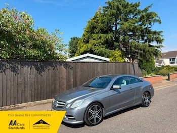 Mercedes-Benz - E-Class