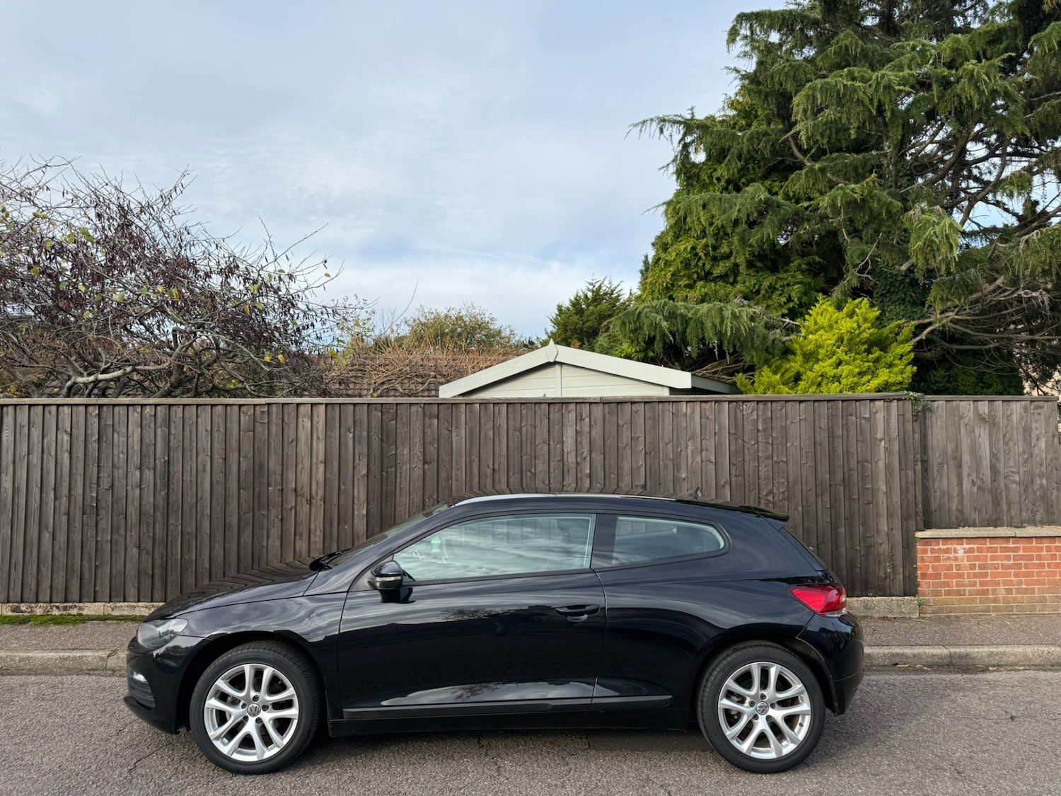 Used Volkswagen Scirocco 2011 for sale - 76568725: Photo 5