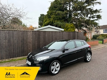 2013 (13) - 1.6 16V 110 Dynamique TomTom 5dr