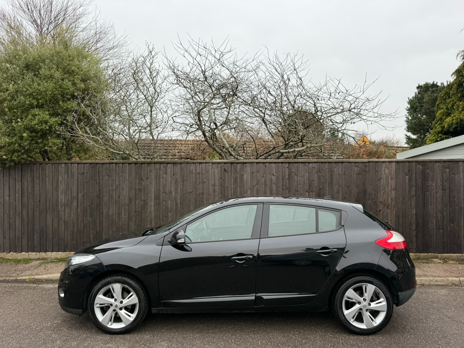 Used Renault Megane 2013 for sale - 77223035: Photo 5