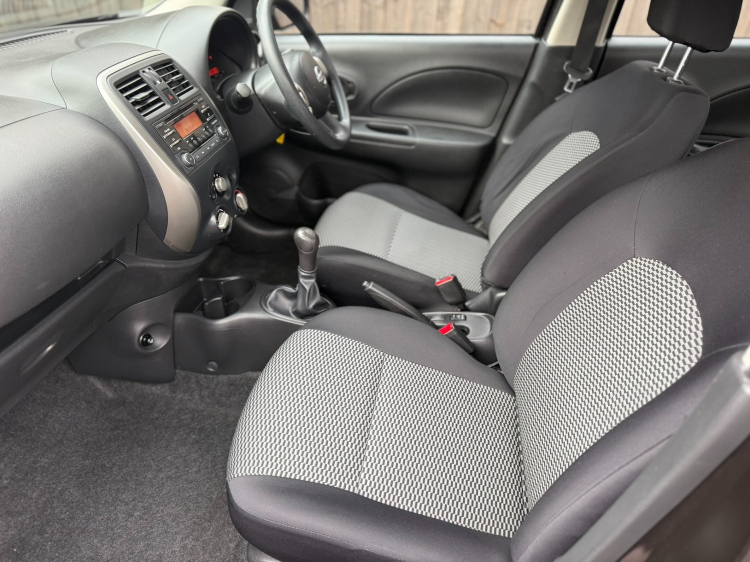 Used Nissan Micra 2015 for sale - 76696999: Photo 10