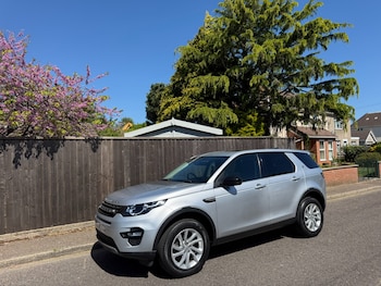 Used Land Rover Discovery Sport 2016 for sale - 78438842: Photo