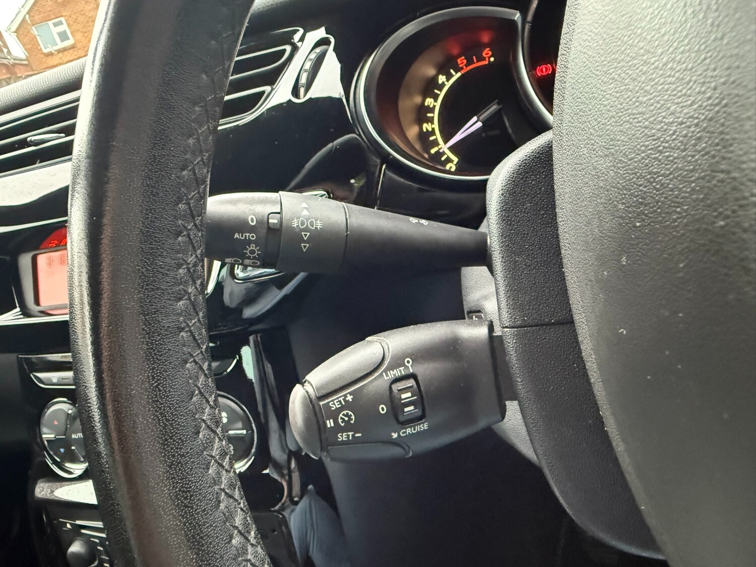 Used Citroen DS3 2012 for sale - 76580483: Photo 15