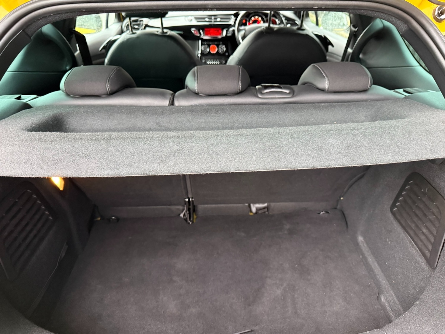 Used Citroen DS3 2012 for sale - 76580483: Photo 18