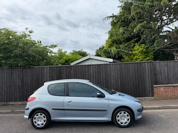 Used Peugeot 206 2005 for sale - 79111590: Photo