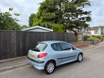 Used Peugeot 206 2005 for sale - 79111590: Photo