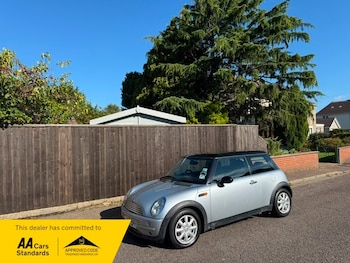 Used MINI Hatch 2004 for sale - 76063829: Photo