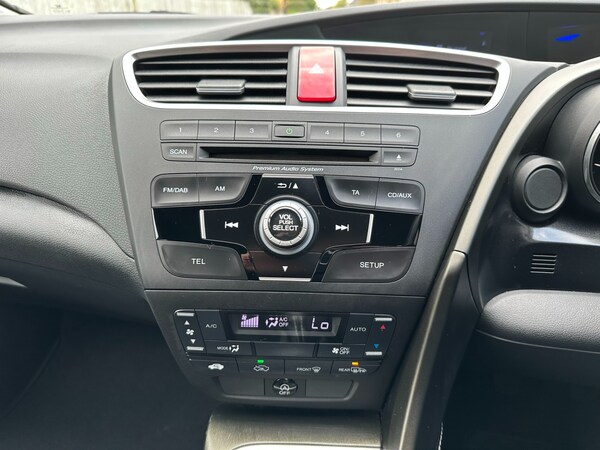 Used Honda Civic 2015 for sale - 74911483: Photo 14