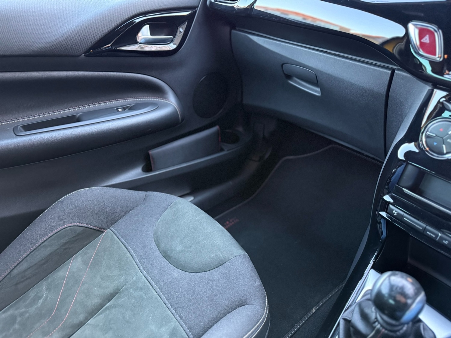 Used DS Automobiles DS 3 2017 for sale - 77113339: Photo 12