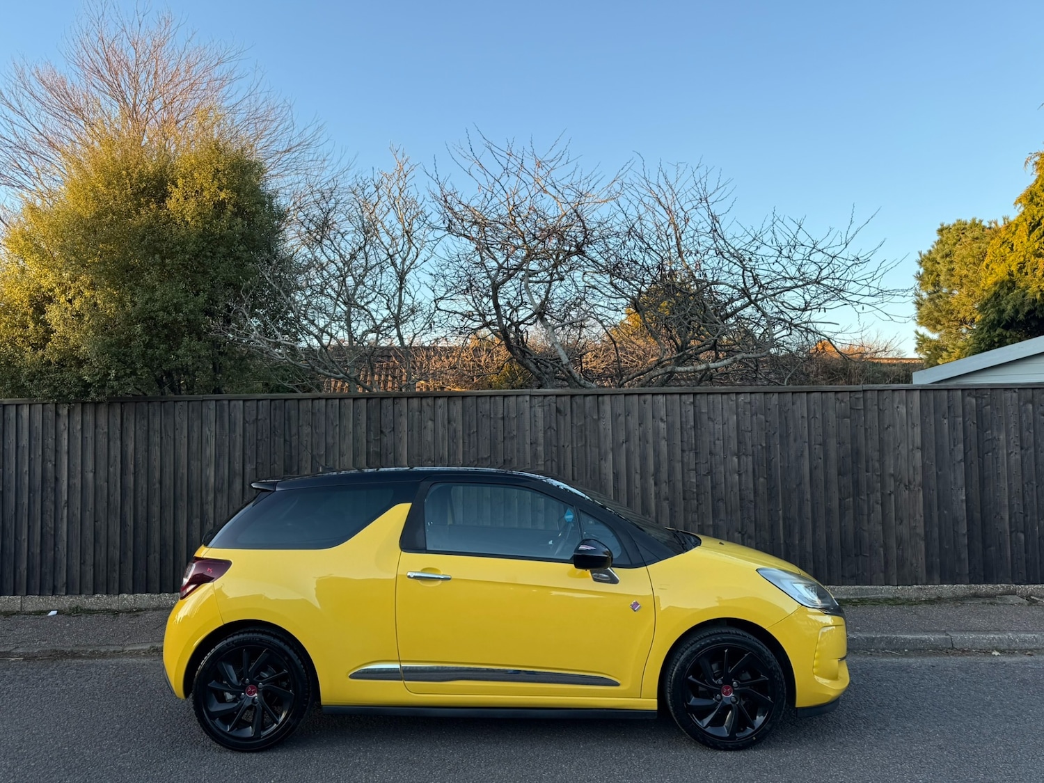 Used DS Automobiles DS 3 2017 for sale - 77113339: Photo 2