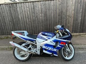 Used Suzuki GSX-R 2004 for sale - bike-77729657: Photo