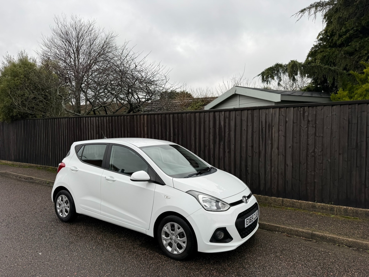 Used Hyundai i10 2015 for sale - 77418400: Photo 4