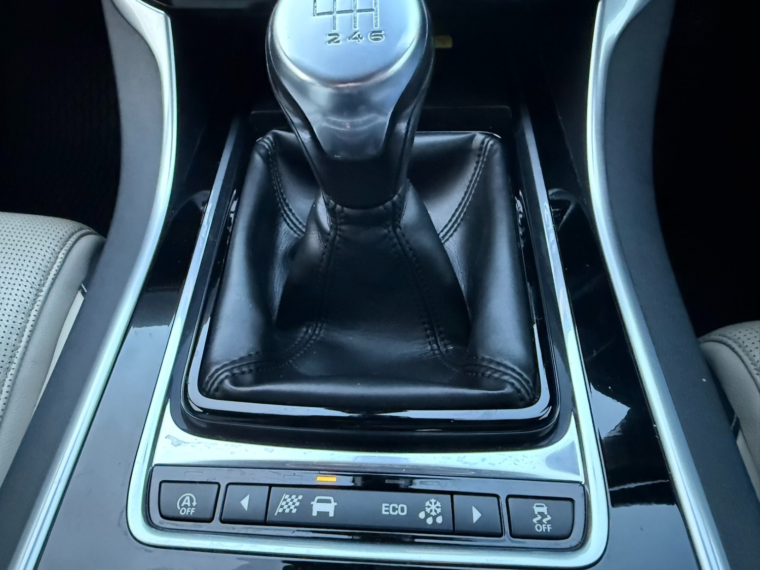 Used Jaguar XE 2017 for sale - 77466095: Photo 16