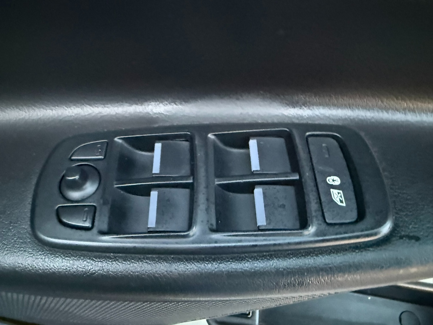 Used Jaguar XE 2017 for sale - 77466095: Photo 19