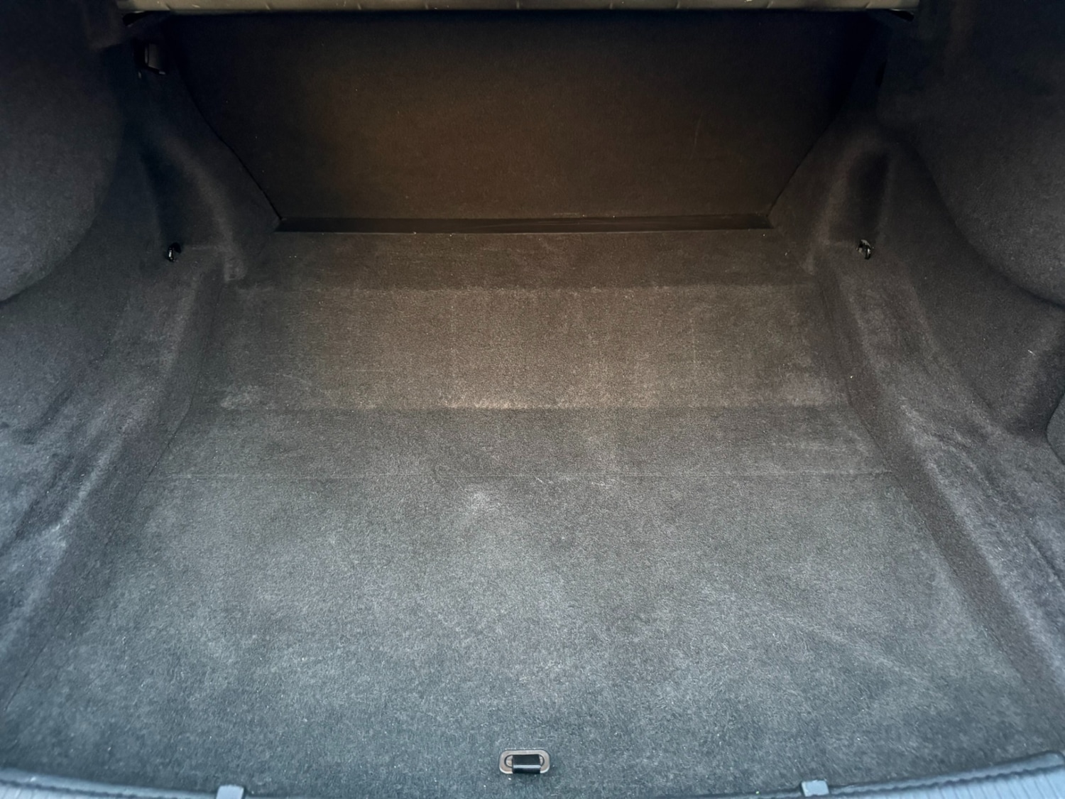 Used Jaguar XE 2017 for sale - 77466095: Photo 22