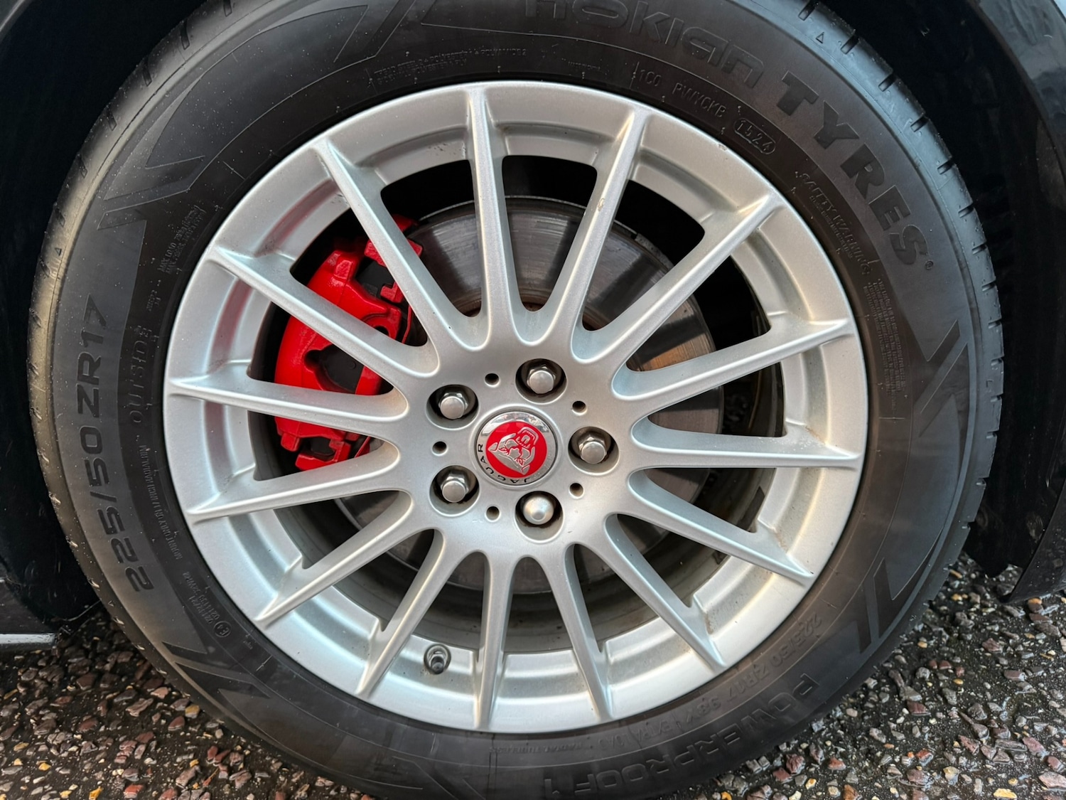 Used Jaguar XE 2017 for sale - 77466095: Photo 24