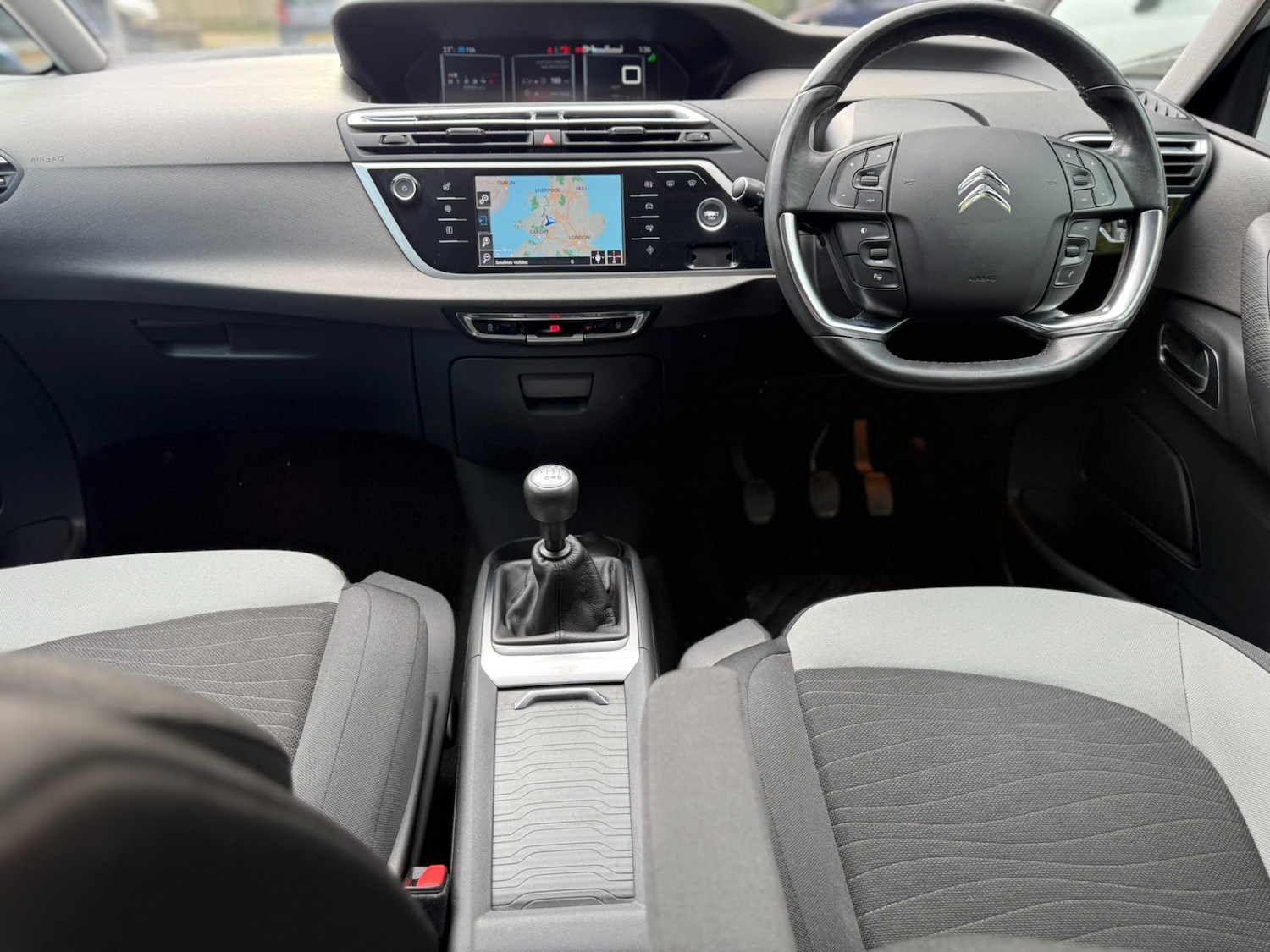 Used Citroen C4 Picasso 2013 for sale - 76221915: Photo 11