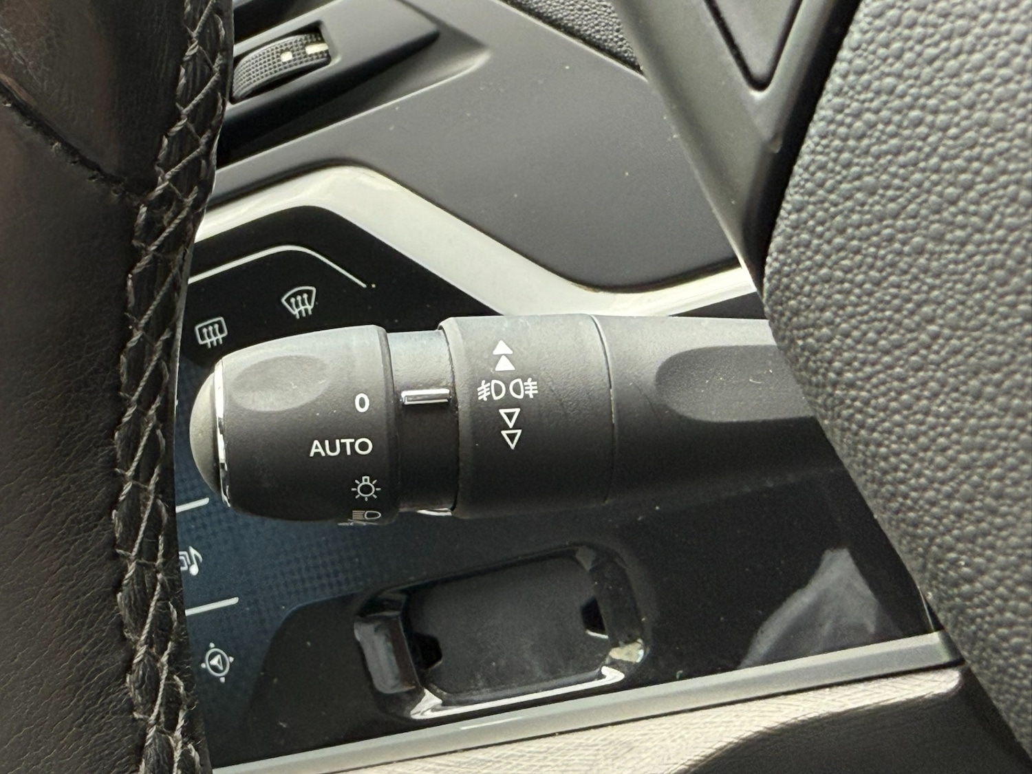 Used Citroen C4 Picasso 2013 for sale - 76221915: Photo 20