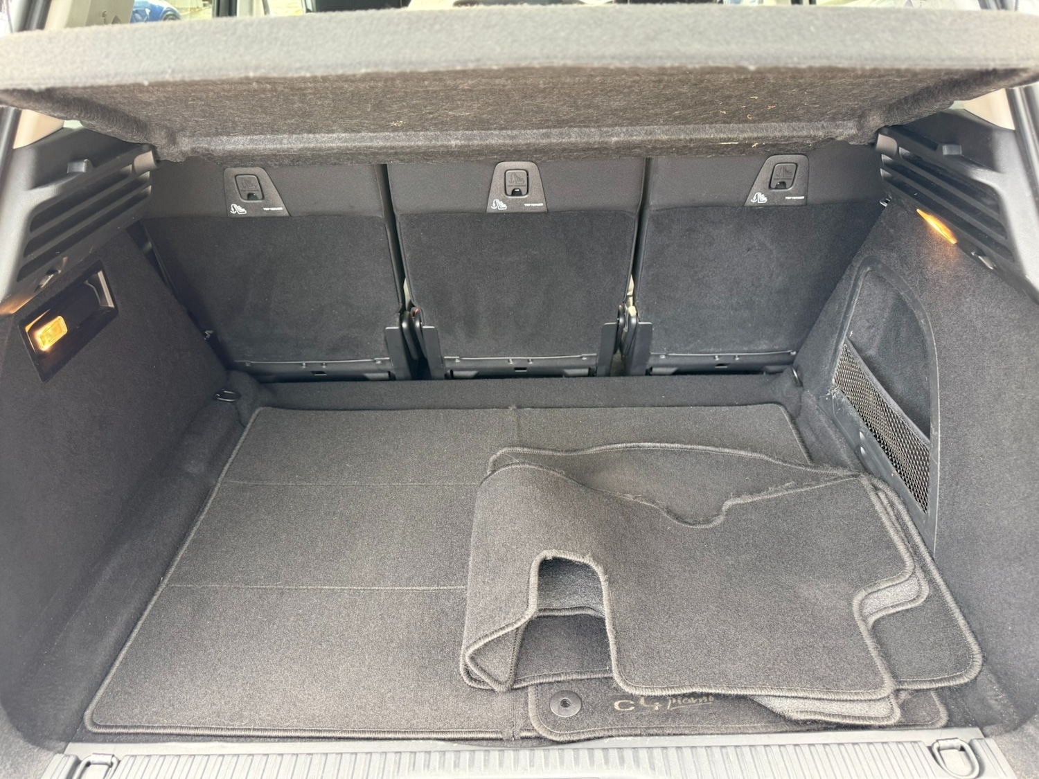 Used Citroen C4 Picasso 2013 for sale - 76221915: Photo 23