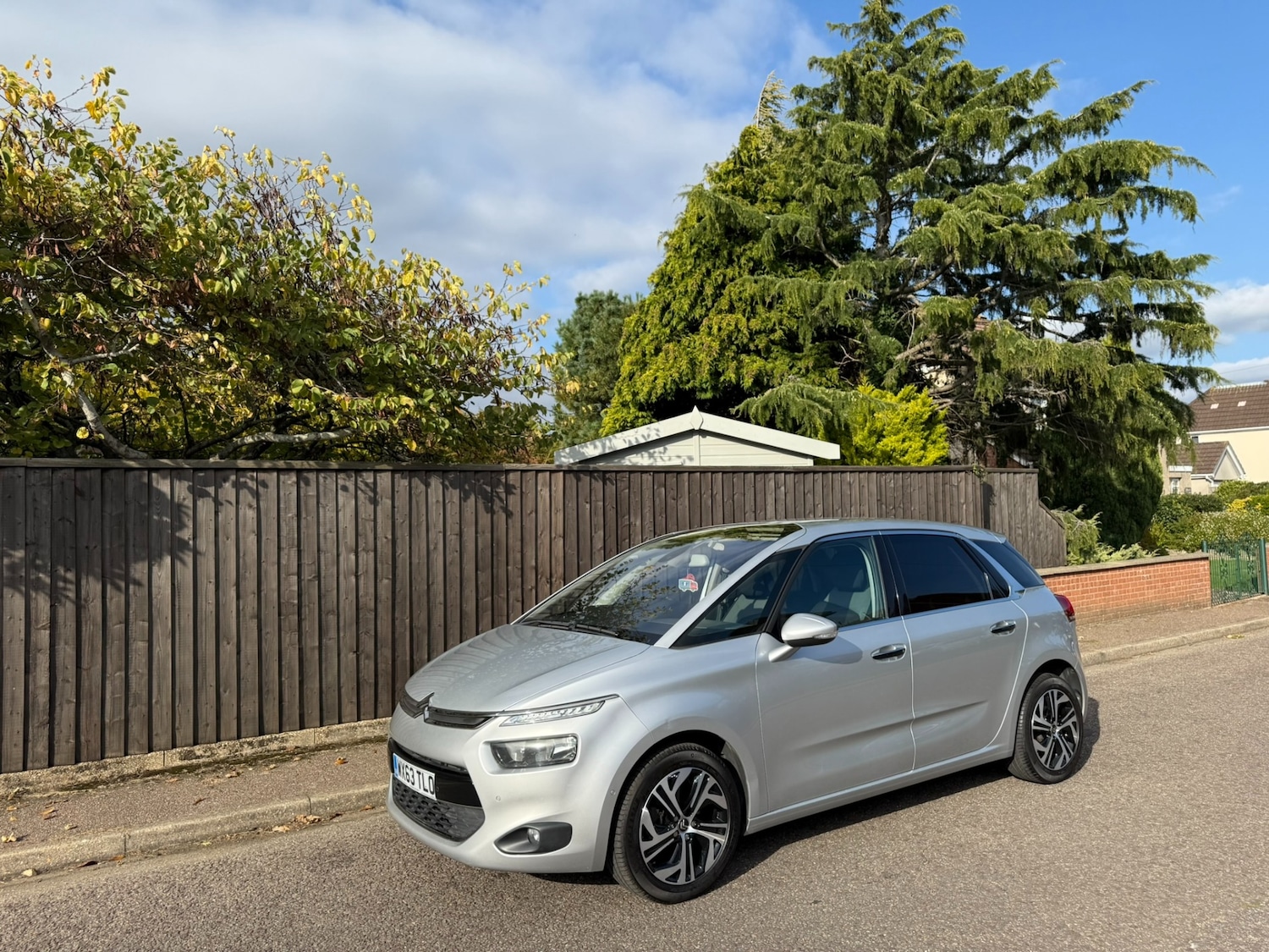 Used Citroen C4 Picasso 2013 for sale - 76221915: Photo 8