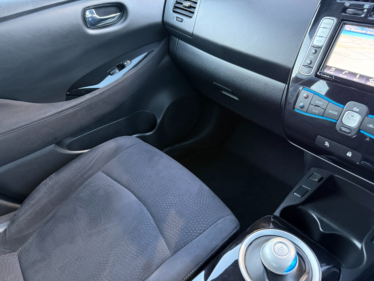 Used Nissan Leaf 2017 for sale - 77113163: Photo 13