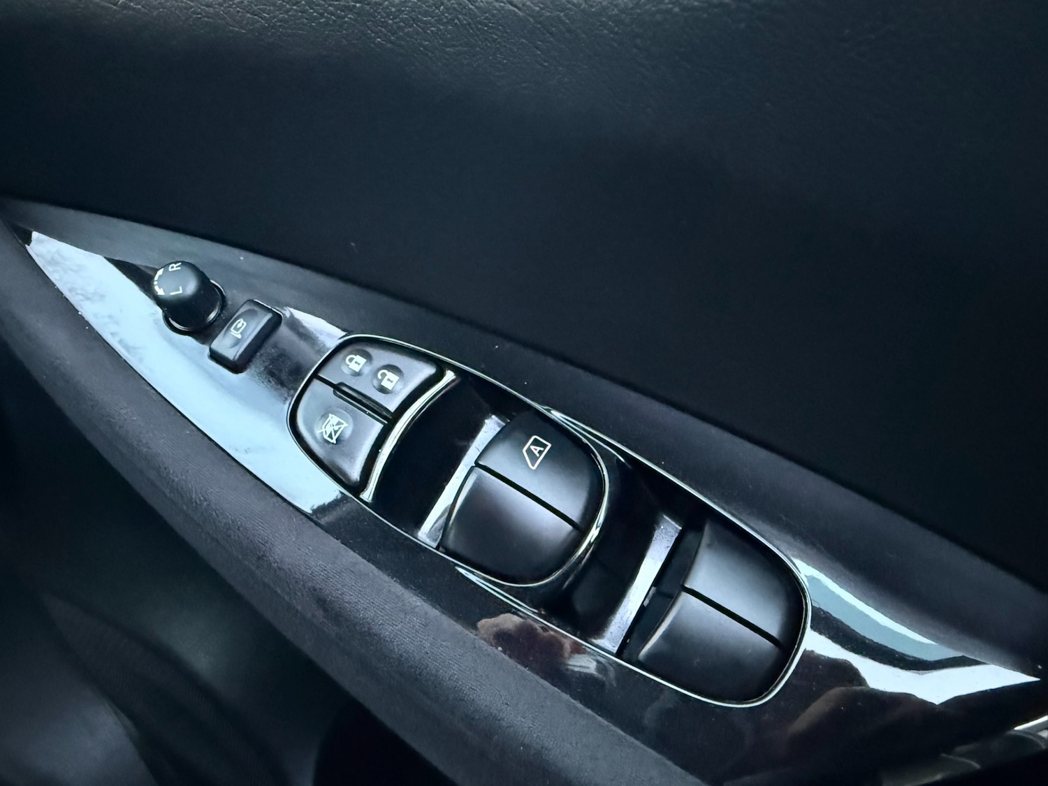 Used Nissan Leaf 2017 for sale - 77113163: Photo 17