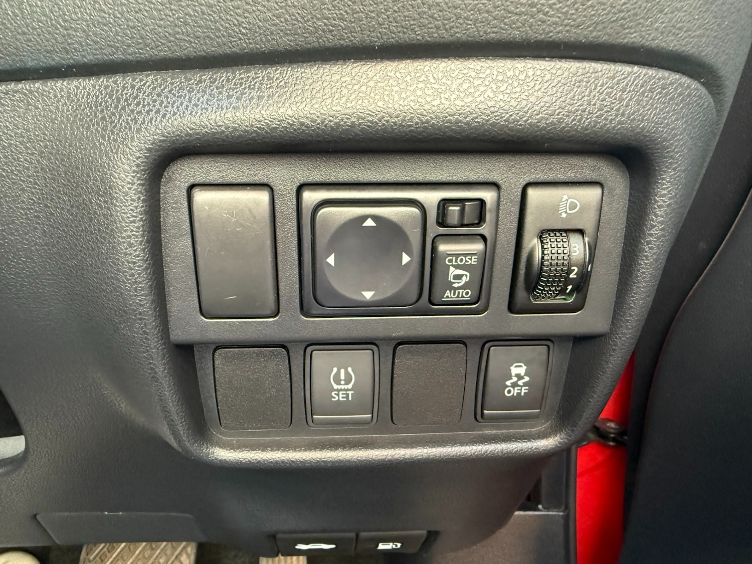 Used Nissan Juke 2017 for sale - 75931864: Photo 17