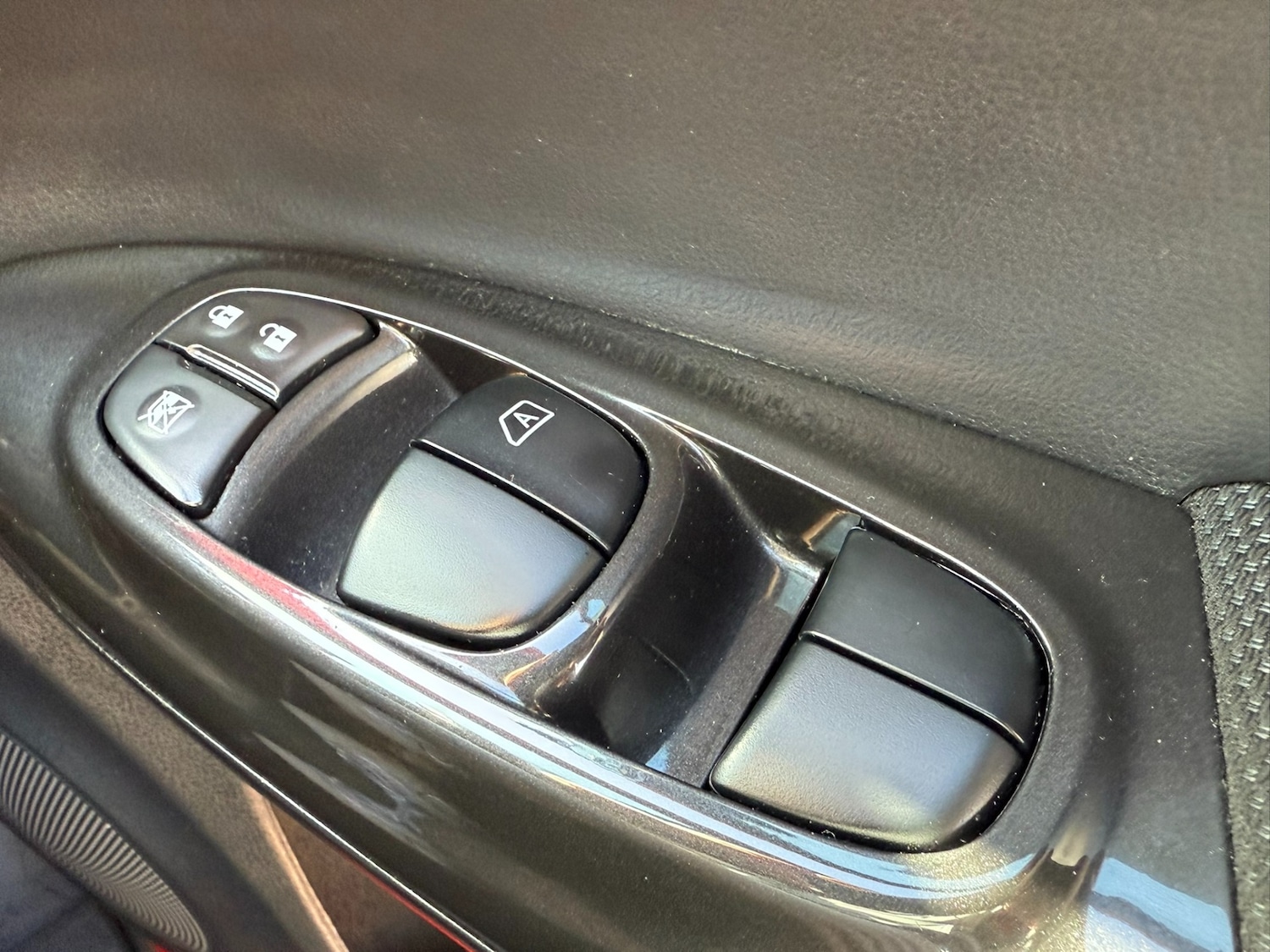 Used Nissan Juke 2017 for sale - 75931864: Photo 18