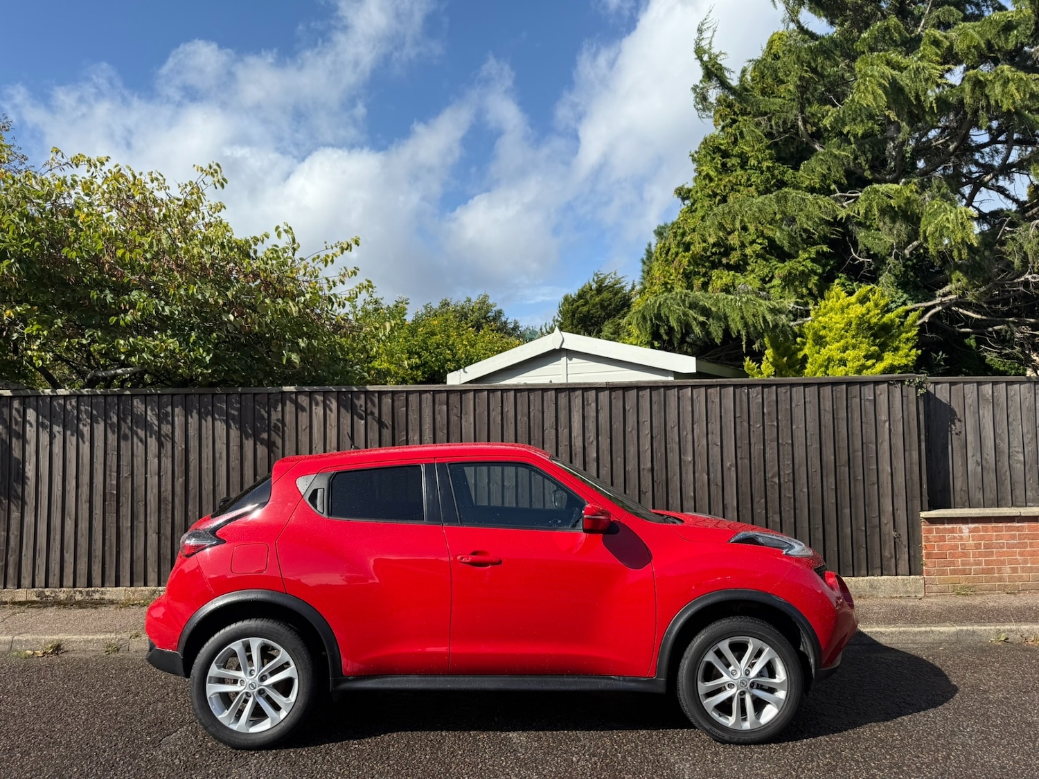 Used Nissan Juke 2017 for sale - 75931864: Photo 2