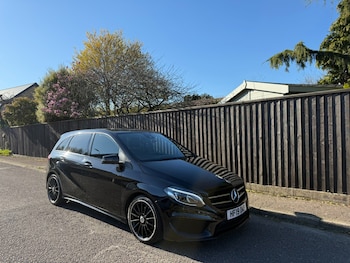 Used Mercedes-Benz B Class 2019 for sale - 77945494: Photo