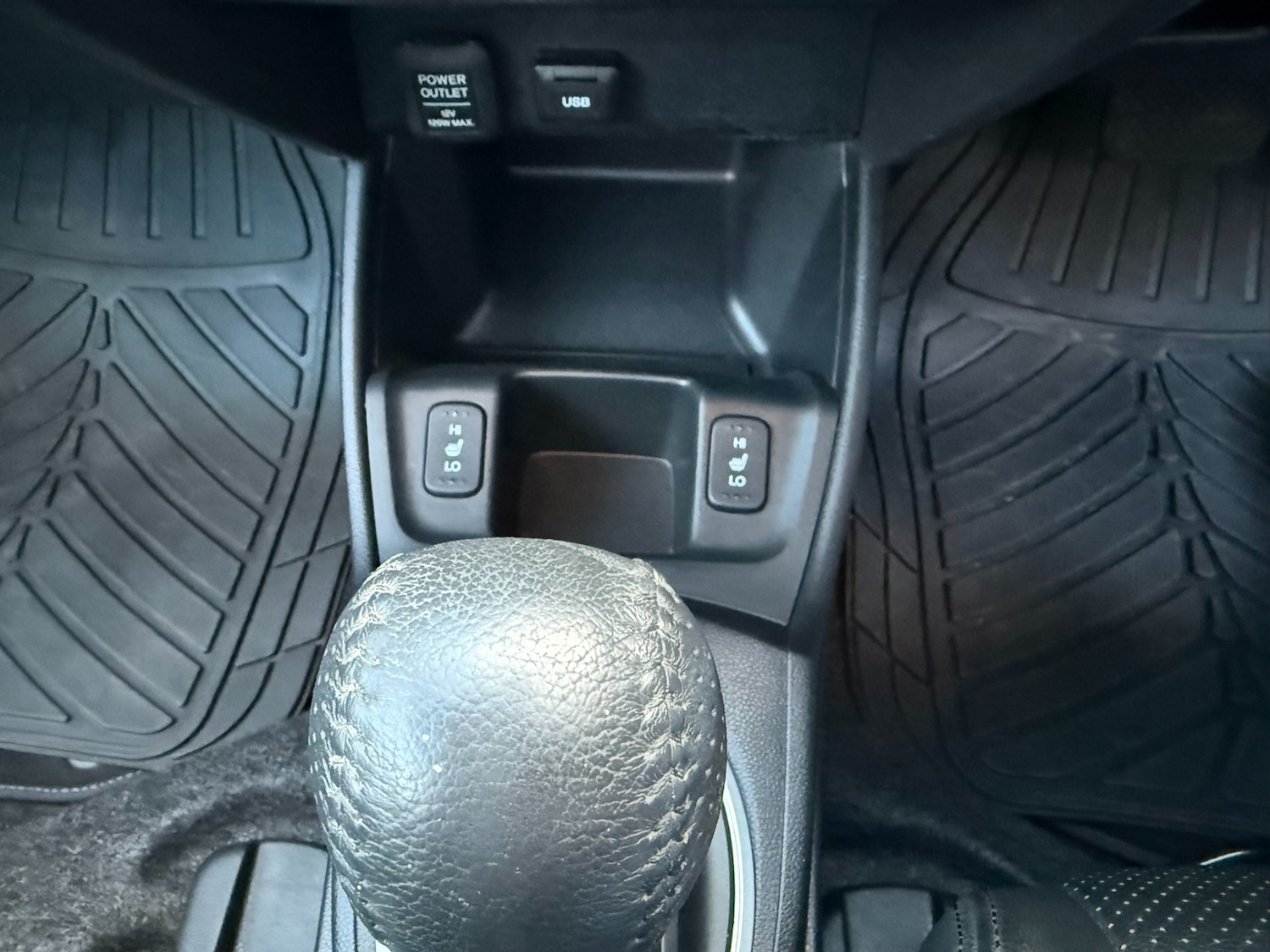 Used Honda Jazz 2012 for sale - 77896801: Photo 17