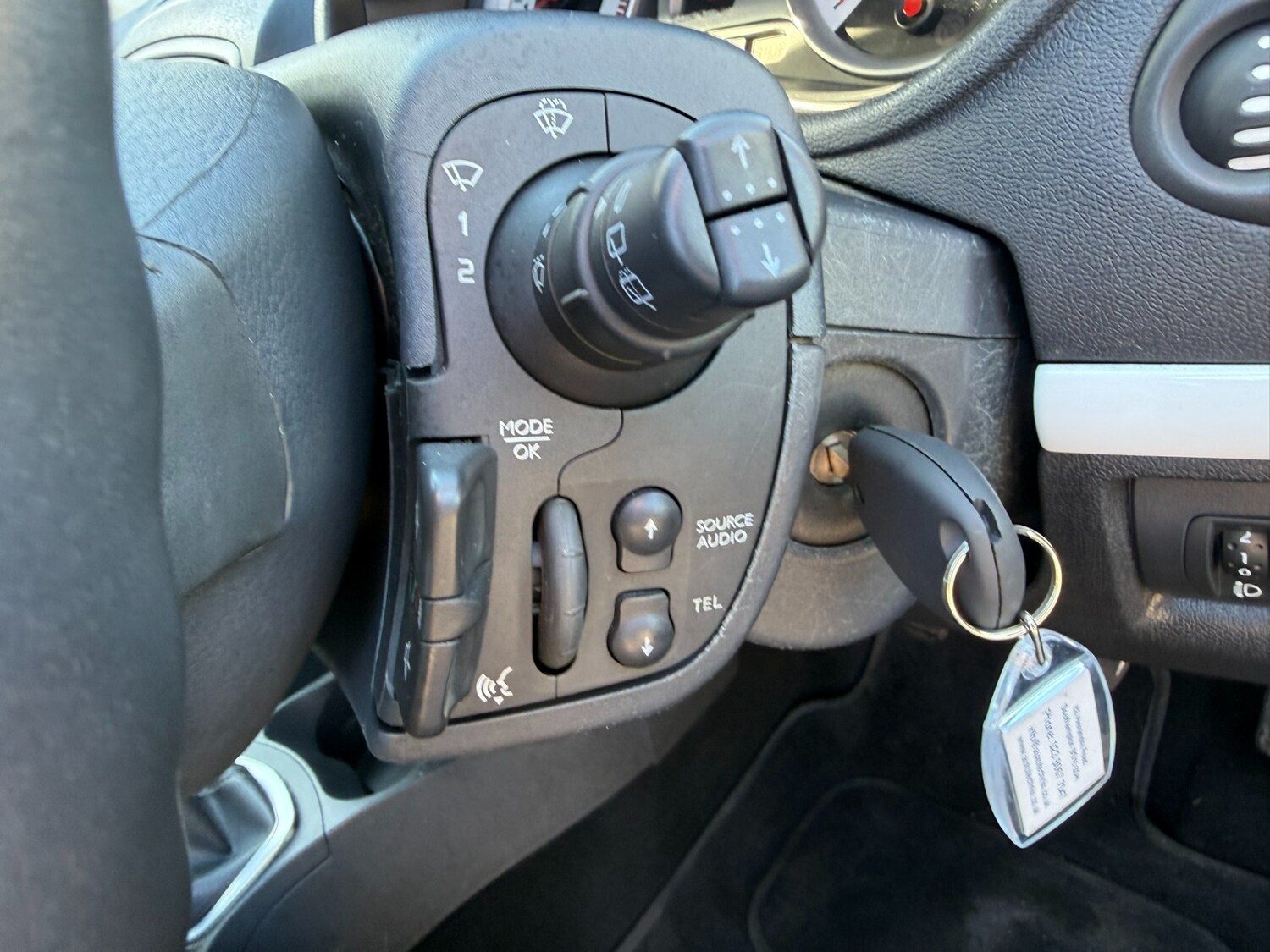 Used Renault Clio 2010 for sale - 77901047: Photo 16