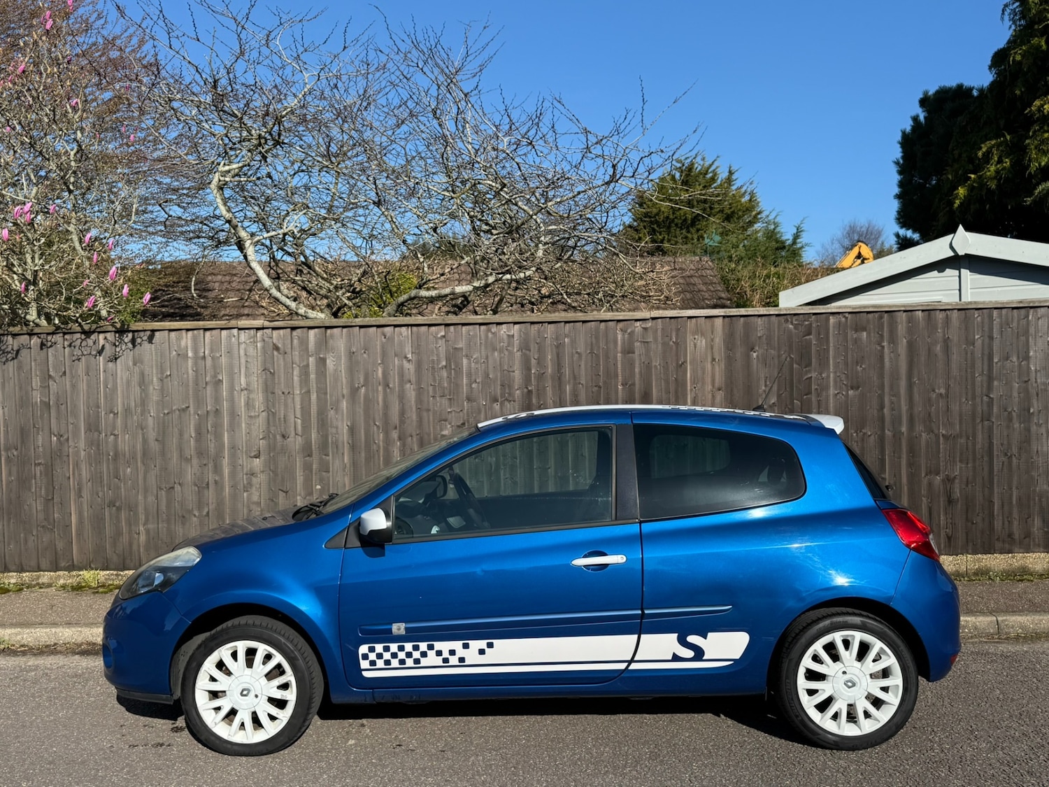 Used Renault Clio 2010 for sale - 77901047: Photo 5