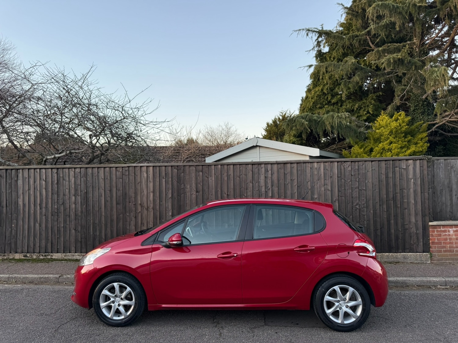 Used Peugeot 208 2013 for sale - 77095417: Photo 5
