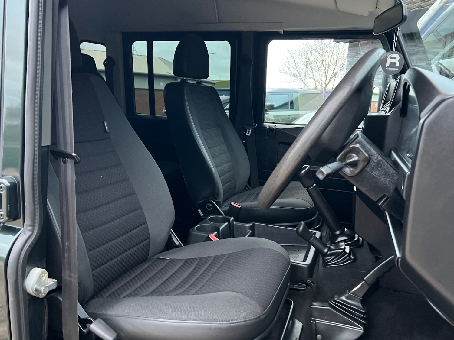 Used Land Rover Defender 2009 for sale - 76908267: Photo 16