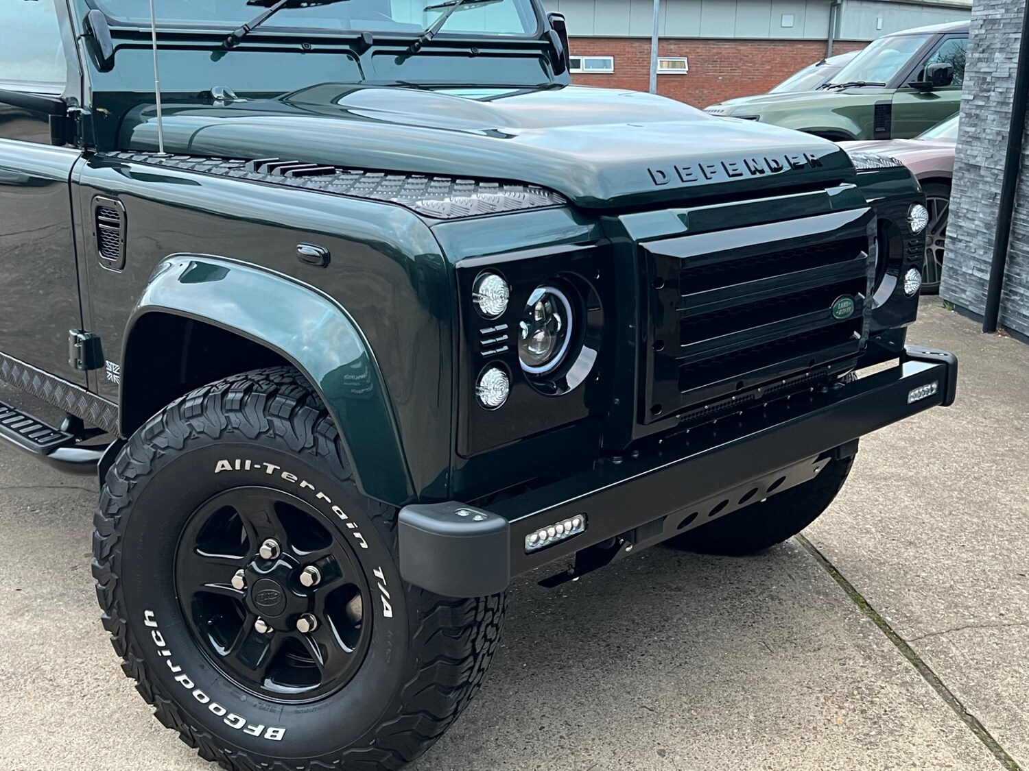 Used Land Rover Defender 2009 for sale - 76908267: Photo 18