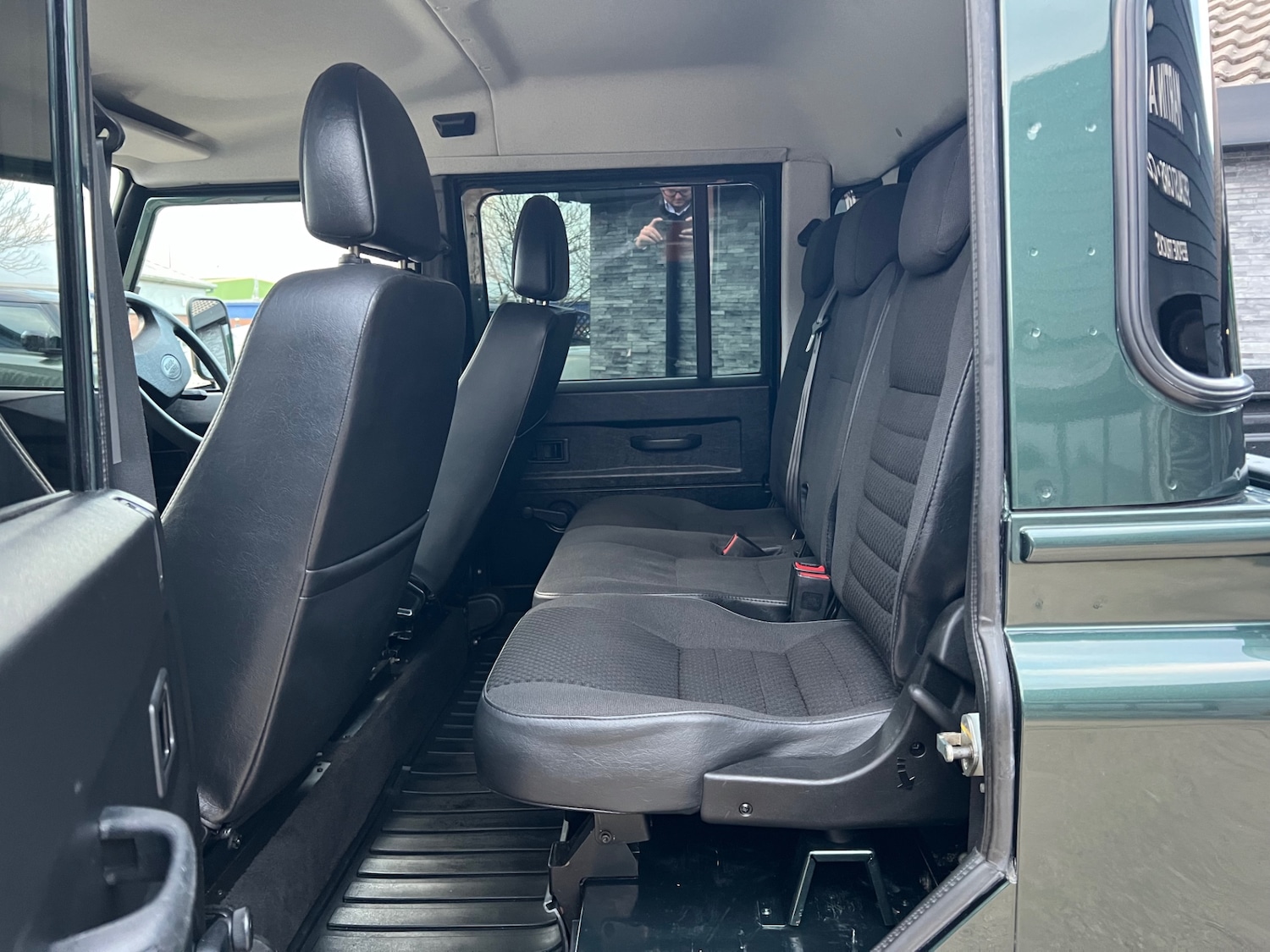 Used Land Rover Defender 2009 for sale - 76908267: Photo 30