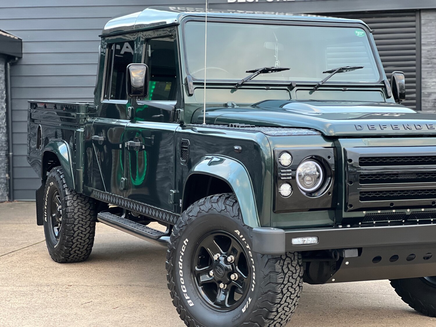 Used Land Rover Defender 2009 for sale - 76908267: Photo 38