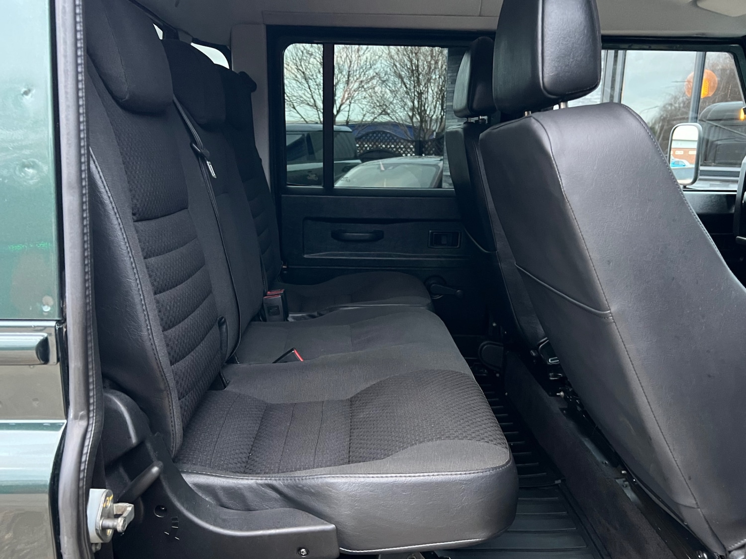 Used Land Rover Defender 2009 for sale - 76908267: Photo 7