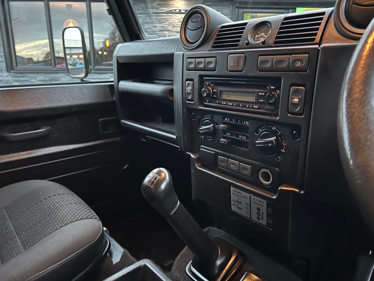 Used Land Rover Defender 2009 for sale - 76908267: Photo 9