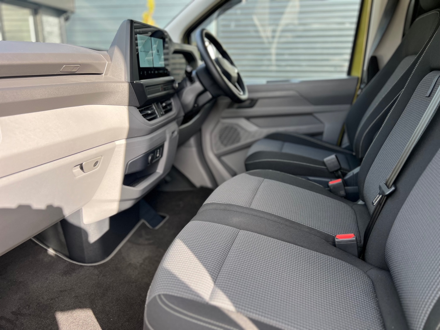 Used Volkswagen Transporter 2025 for sale - 77589664: Photo 25