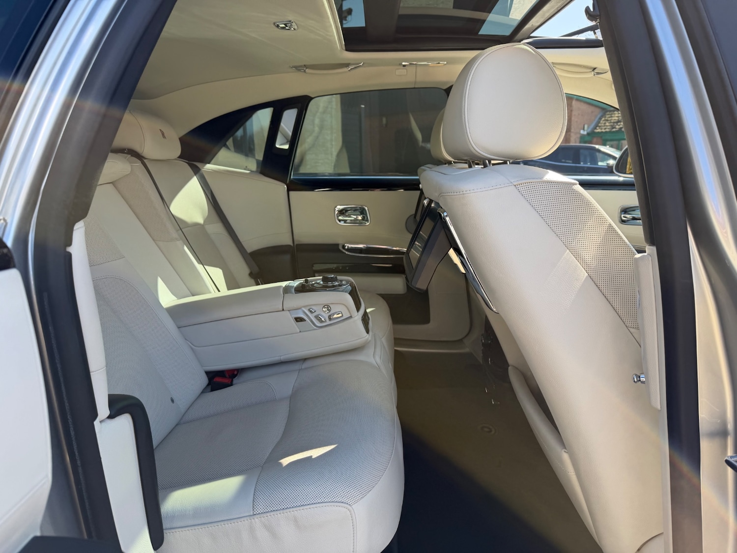 Used Rolls-Royce Ghost 2012 for sale - 77931188: Photo 59