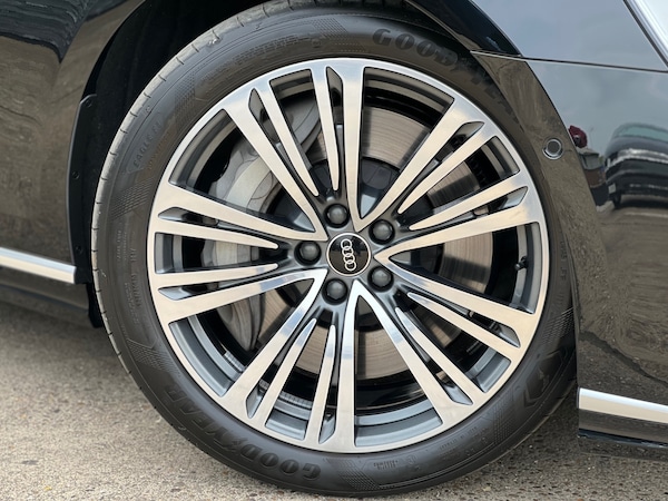 Used Audi A8 2022 for sale - 74333444: Photo 38