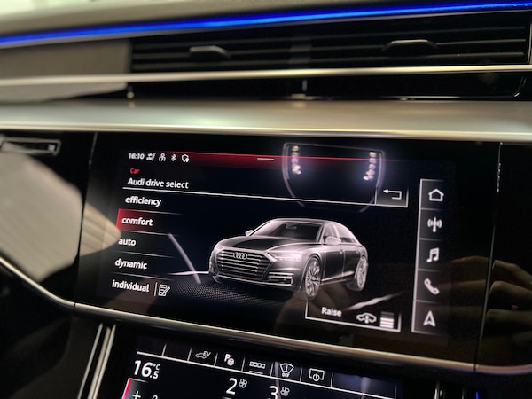 Used Audi A8 2022 for sale - 74333444: Photo 47