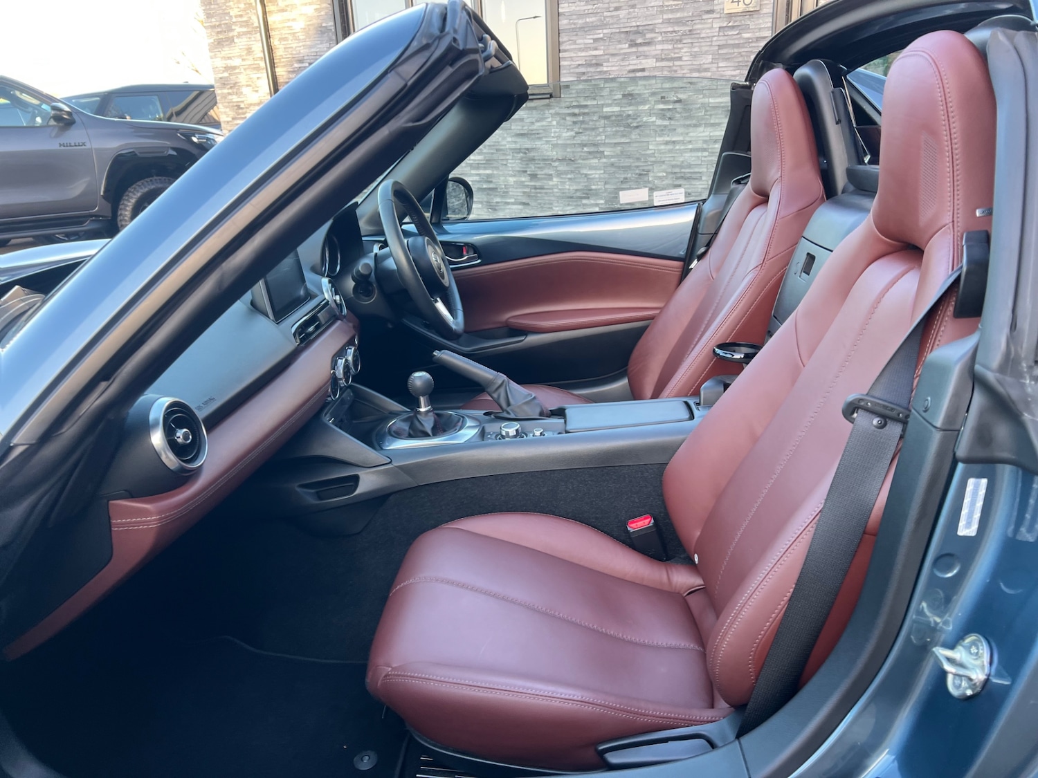 Used Mazda MX-5 2017 for sale - 76979936: Photo 18