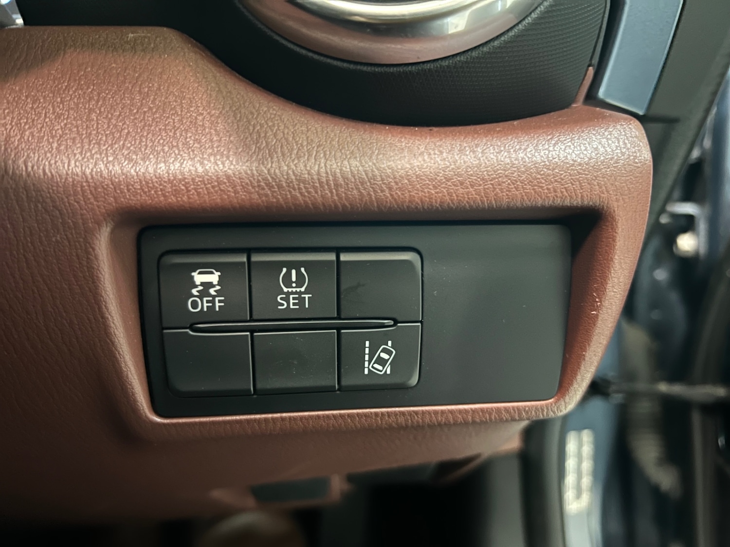 Used Mazda MX-5 2017 for sale - 76979936: Photo 29