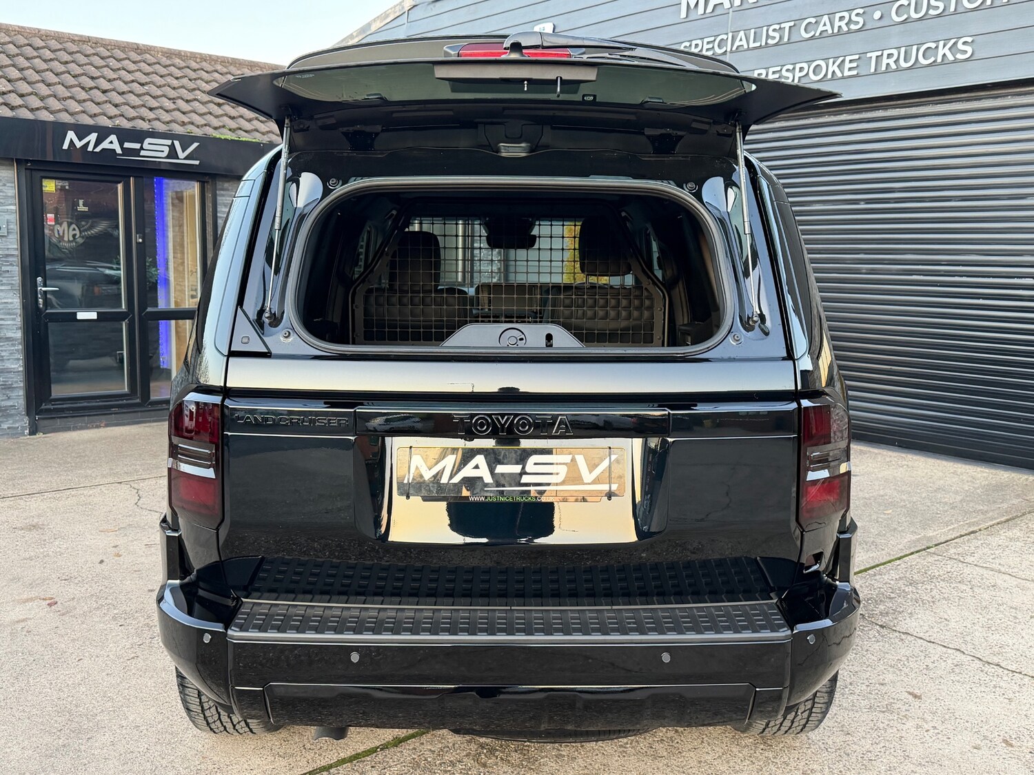 Used Toyota Land Cruiser 2025 for sale - 76807092: Photo 27