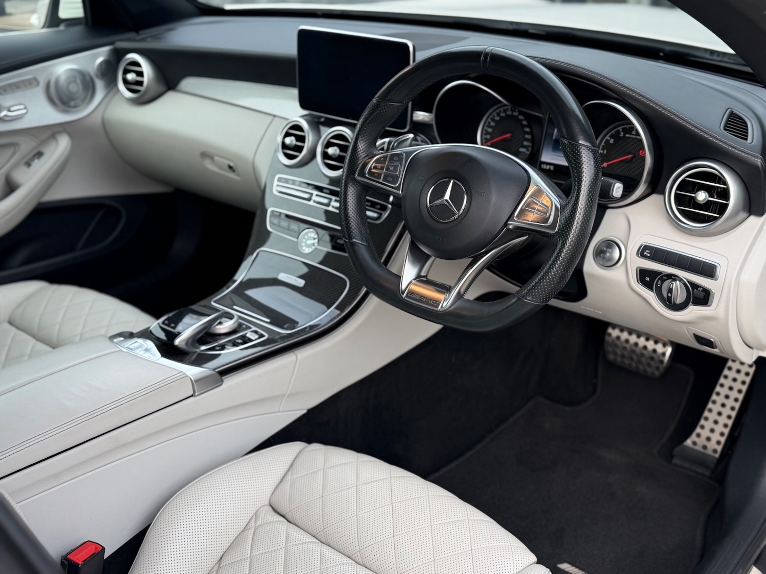 Used Mercedes-Benz C Class 2017 for sale - 77635511: Photo 11