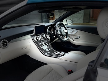 Used Mercedes-Benz C Class 2017 for sale - 77635511: Photo